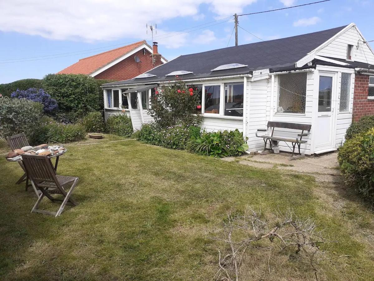 Sundial Cottage NWI Buitenkant foto